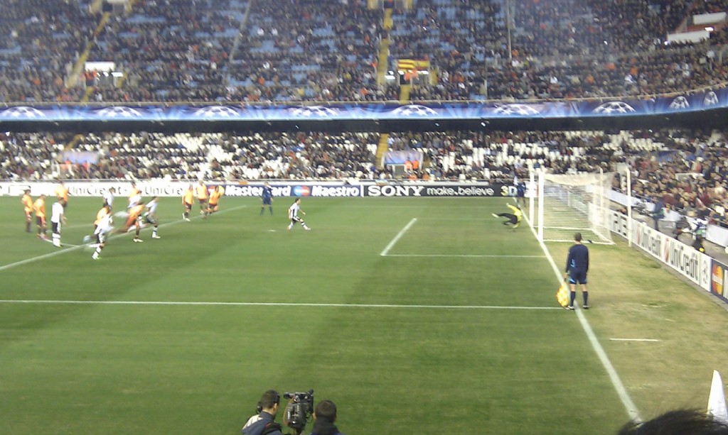 UEFA. Champion League. Wednesday 24 November 2010, Valencia 6 - Bursaspor 1