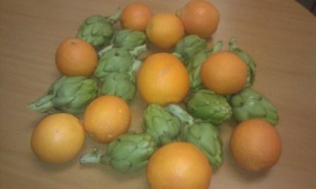Fresh Oranges and artichokes from www.estoesdemihuerto.com.