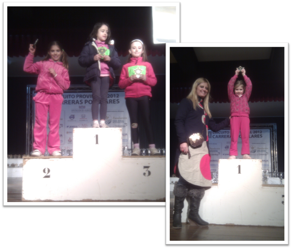 Andrea and Vanesa receiving their trophy. Congratulations sweets!