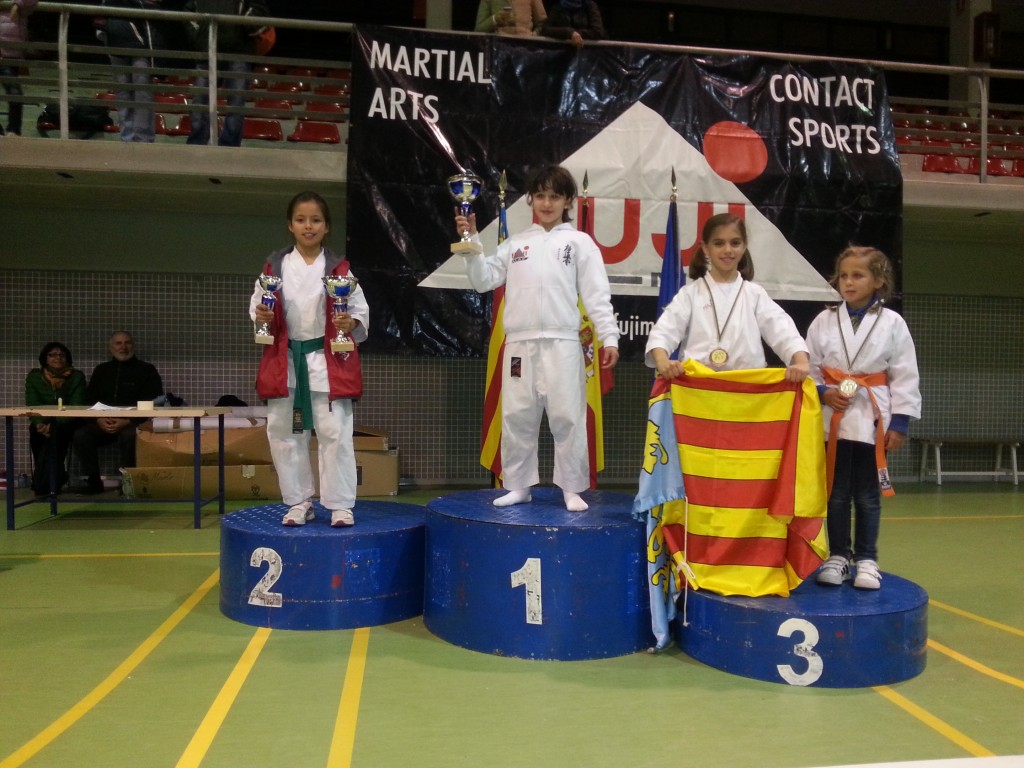 Tercera clasificada Kumite.